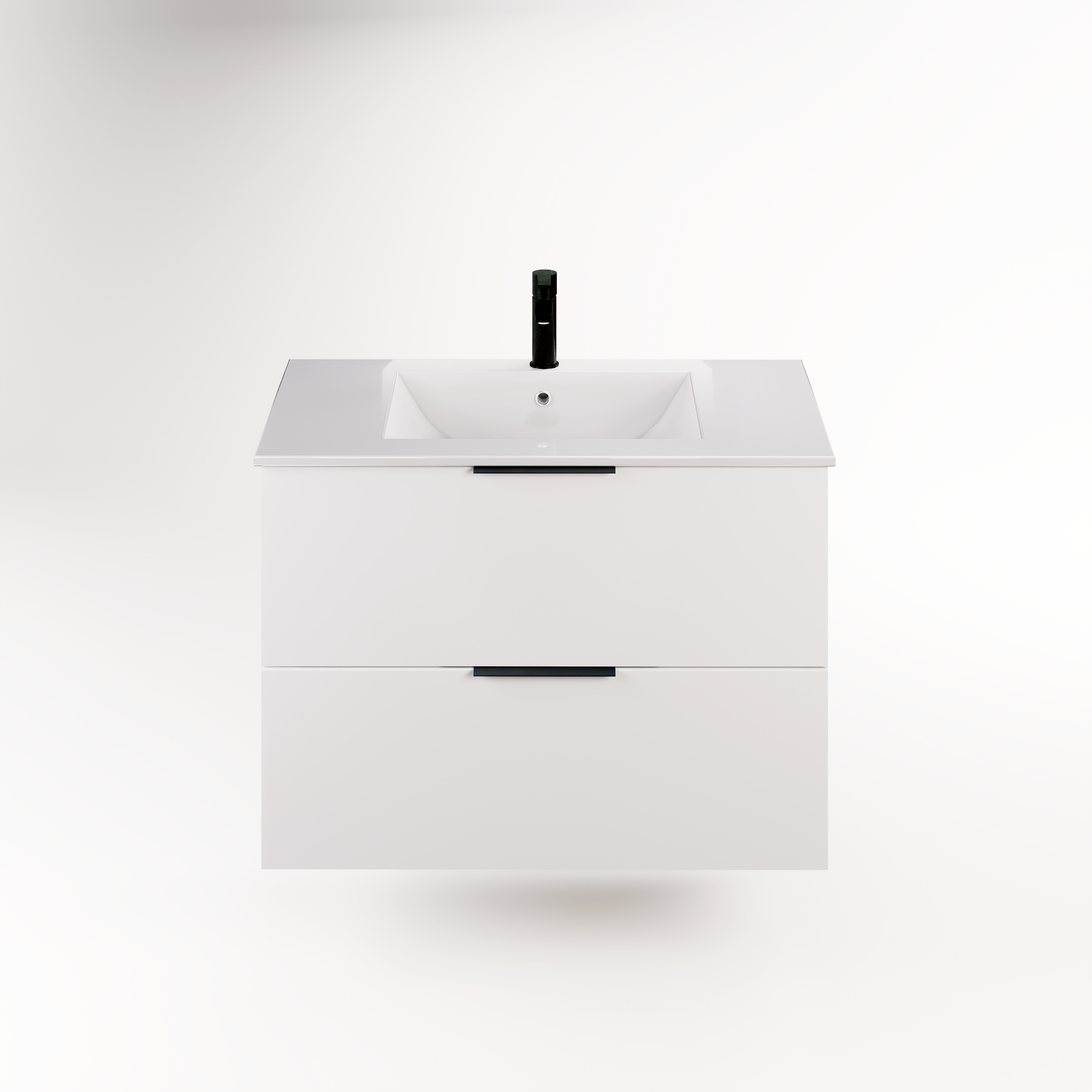 Moderni balta vonios spintele su dviem stalciais ir juodu maisytuvu minimalistinis ir svarus dizainas